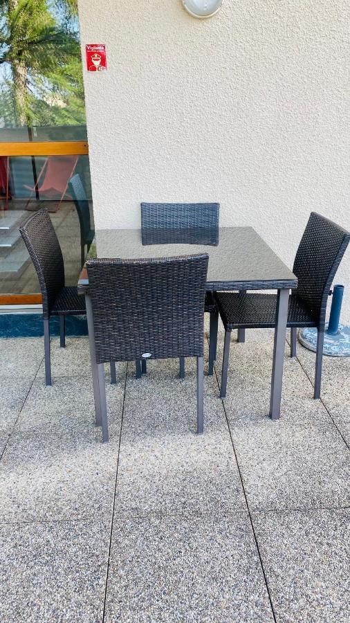 Font-Romeu : T2 Avec Grande Terrasse Et Garage Apartment Bagian luar foto